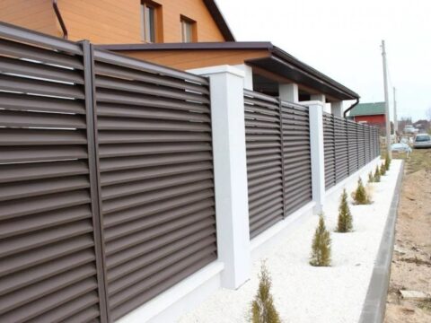 Секционные заборы жалюзи